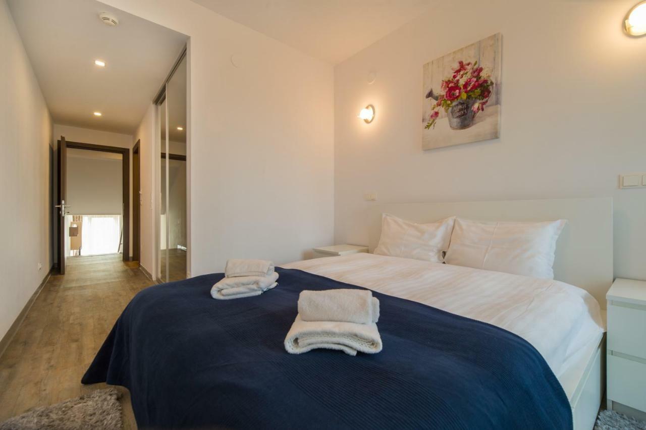 Family Apartment In Silver Mountain Resort بويانا براسوف المظهر الخارجي الصورة
